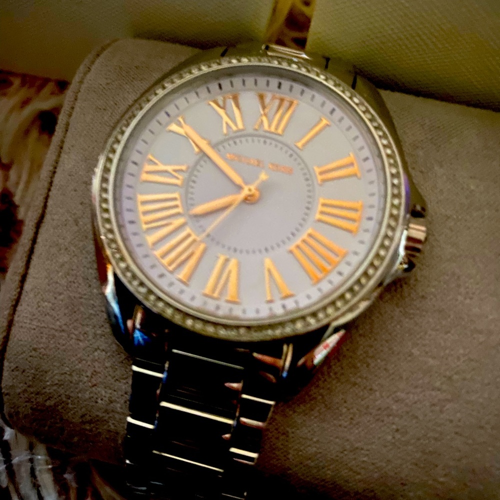 Micheal kors silver watch 3567A Kacie Ladies Watch - Picture 1 of 4